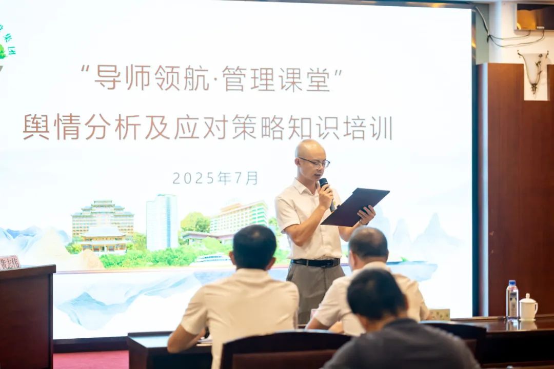 175688682868b7f72c08d42.jpg 175688682868b7f72c08d42.jpg